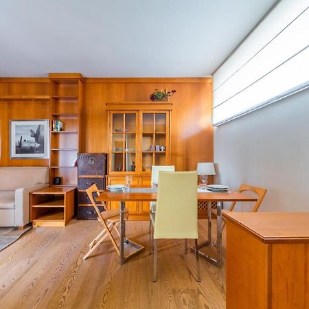 Cozy Apt - Corso Vercelli & Conciliazione M1 밀라노 외부 사진