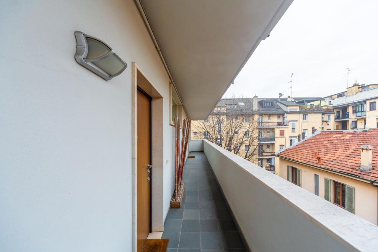 Cozy Apt - Corso Vercelli & Conciliazione M1 밀라노 외부 사진