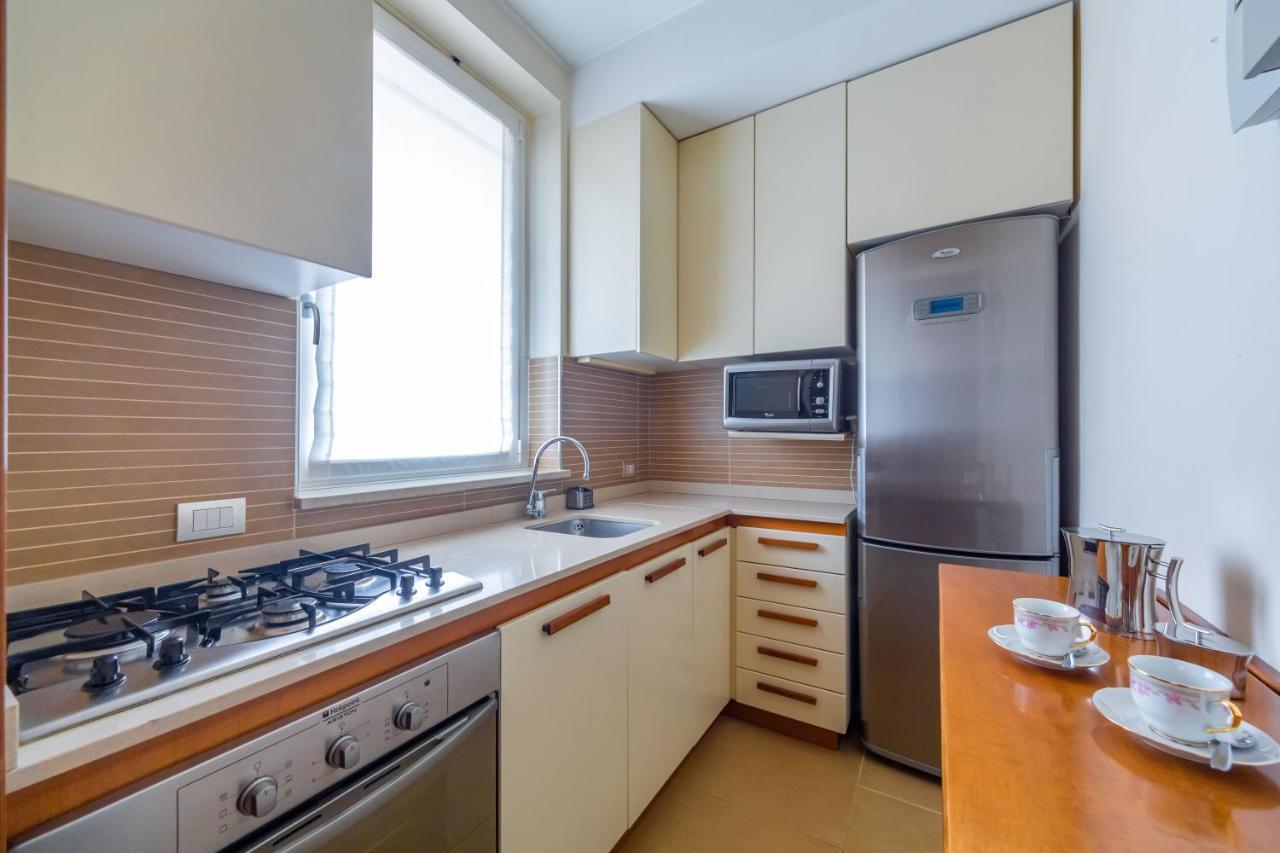 Cozy Apt - Corso Vercelli & Conciliazione M1 밀라노 외부 사진