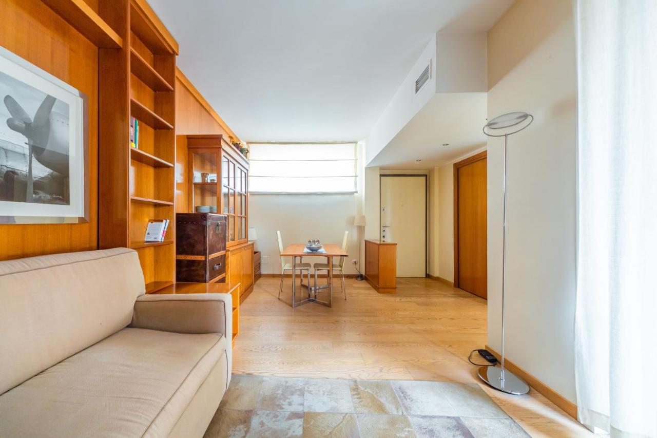 Cozy Apt - Corso Vercelli & Conciliazione M1 밀라노 외부 사진